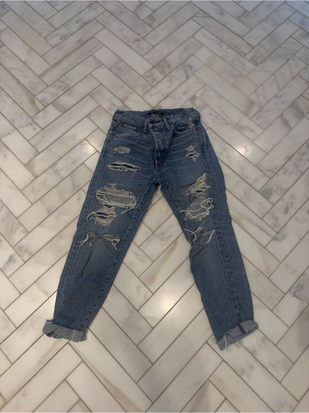 Moussy Distressed Cropped Blue Ankle Jeans